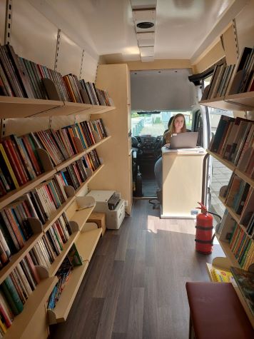 Projekt „Čitanje na kotačima”  Novomarofski bibliobus krenuo s vožnjom