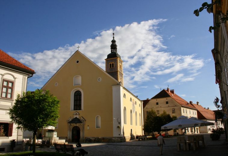 Adventski koncert Festivalskog zbora iz Mađarske i učenika Glazbene škole u Varaždinu